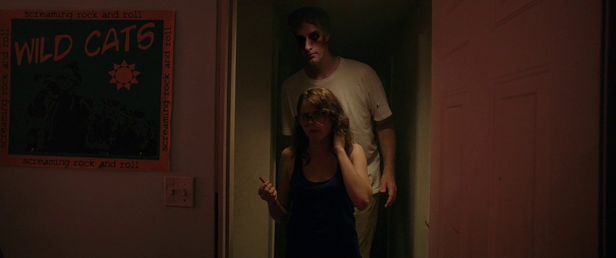 hozierlvrs's tweet photo. love shots in horror where evil is just lurking in the back https://t.co/YH6uSOFhHs