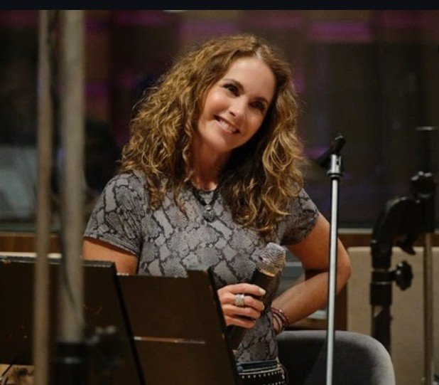SaturnoXhogaza's tweet photo. Lucero ayer 😮‍💨

                               Lucero hoy 😍

Lo hermosa 😻 https://t.co/UGEEooiDgU