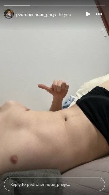 htesudos26's tweet photo. Crlh que delicia o vazado do Cantor Pedro, baita novinho gostoso e ainda do pau rosinha 🤤🤤🤤👇👇

Video completo no grupo 👇🤤💦
https://t.co/SMzX1J9BBS https://t.co/qgV7yeWXQK