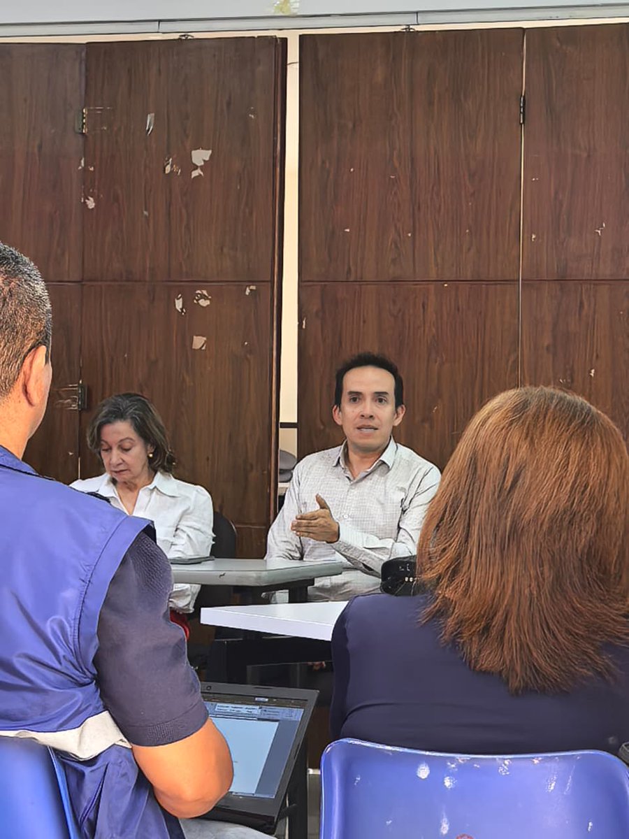 ValleSeguridad's tweet photo. En este espacio se definieron compromisos conjuntos para fortalecer la continuidad de servicios y garantizar la protección integral de los derechos de esta población, con énfasis en el acceso a la salud, la educación y los procesos que favorecen su proyecto de vida. https://t.co/BZtGDoQfDr
