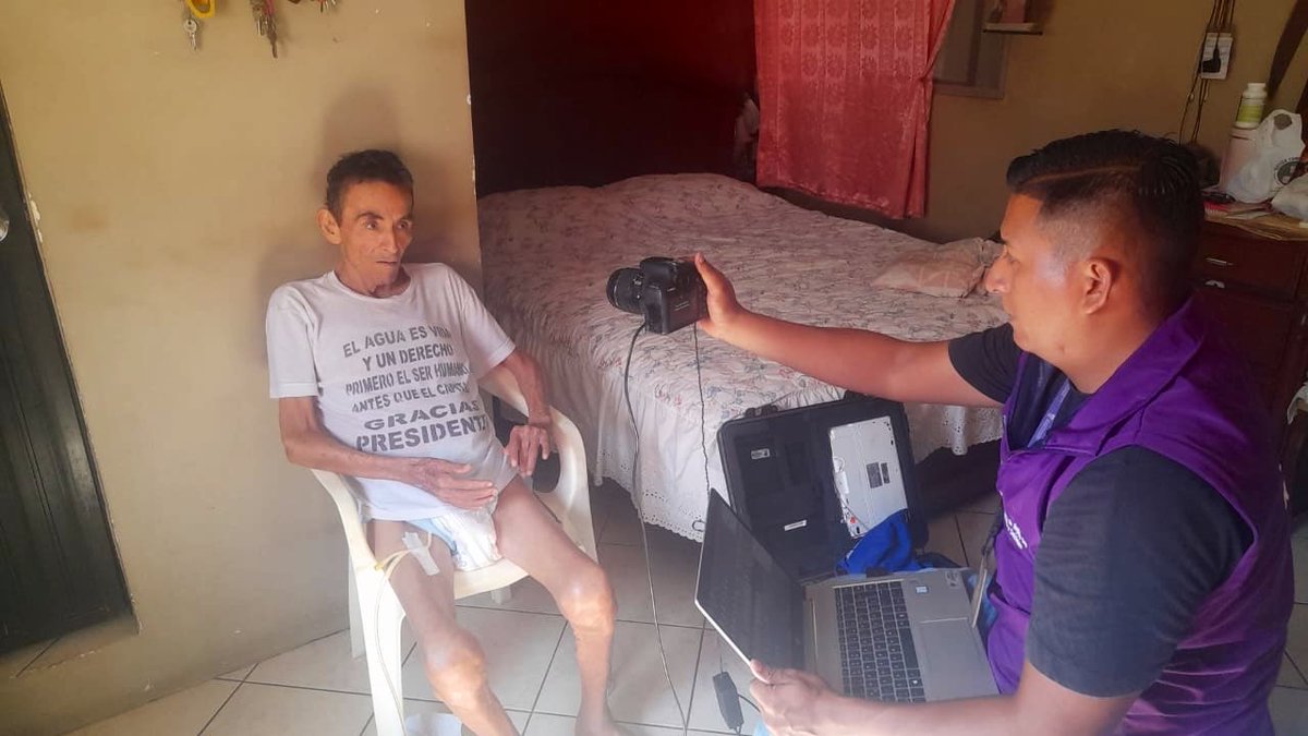 RCivil_Zona7's tweet photo. ♿️👴🏻👼 ¡La identidad es un derecho de todos!

🧑‍💻Hoy, nuestras Brigadas Solidarias se desplegaron a varios puntos en la ciudad de Machala para llevar el servicio de cedulación a grupos de atención prioritaria y brindar una atención cercana, humana y oportuna🫂

#LaCédulaEnTuBarrio https://t.co/9a7MJgCtIG