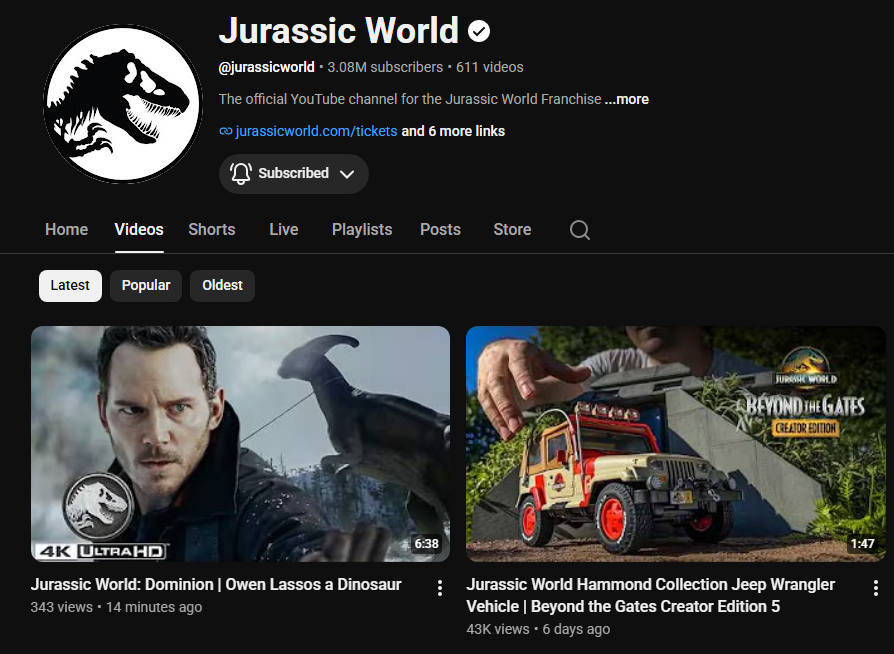 EvoSquareYT's tweet photo. multi-billion-dollar studio Universal won't even hire a freelance editor to prioritize making a tribute video for Alan Grant in honor of Sam Neill??? 
Instead the first video is just a random scene they must've had pre-scheduled... 

@JurassicWorld boooo🍅🍅🍅 https://t.co/F3qxlu5cIJ