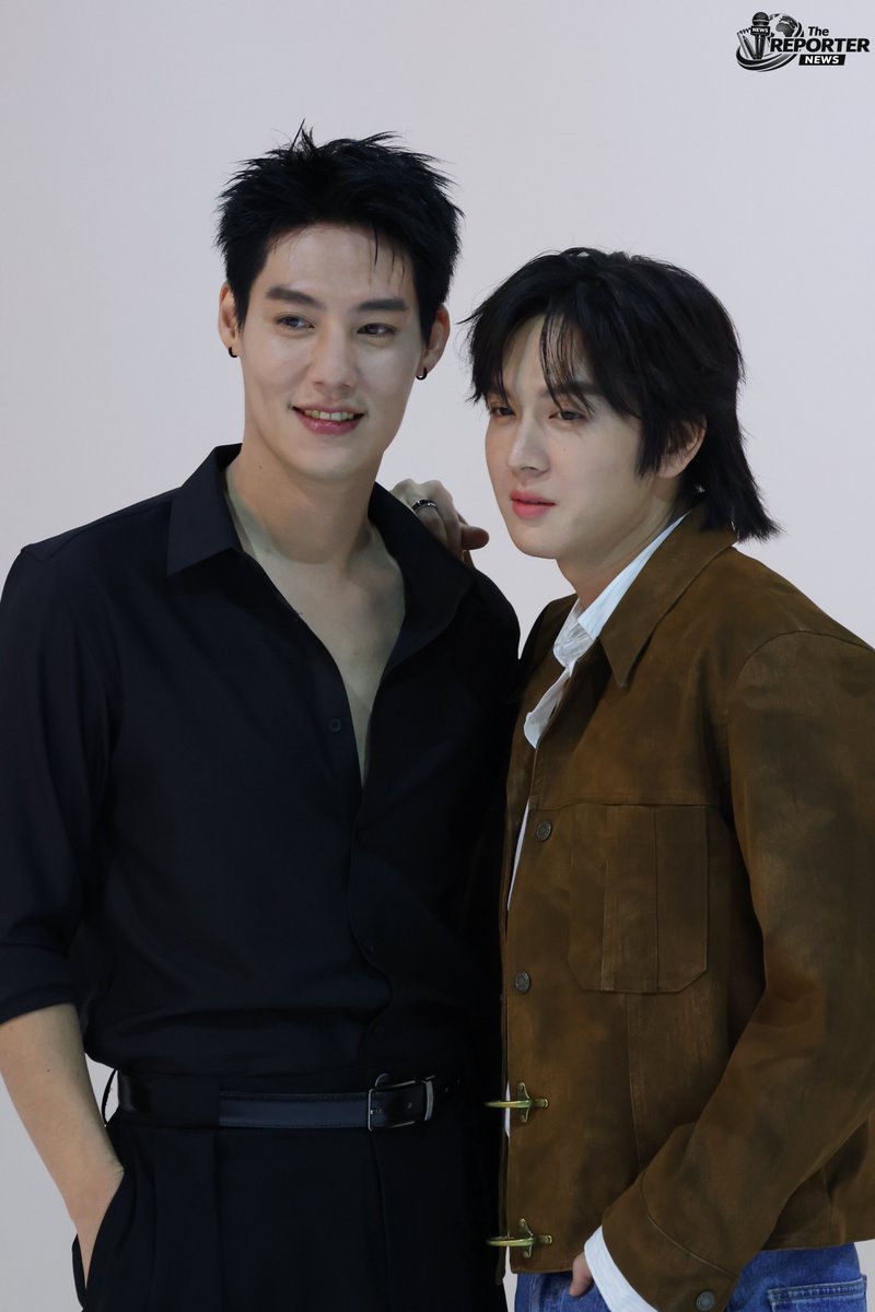 Reporter_ent's tweet photo. “ สายลับ - ภณ ” ในวัน Fittings “THE CROW CLUB” (อีกาสมาคม) จาก CHANGE2561 ORIGINAL 🐦‍⬛🖤

FITTING DAY THE CROW CLUB
#TheCrowClubFitting
#TheCrowClub #อีกาสมาคม
#SpySailub #PonThanapon 
#SailubPon #สายลับภณ https://t.co/FWPxZ8EHc6
