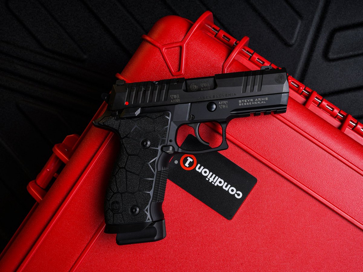 SteyrArmsUSA's tweet photo. Our ATD 4″ Compact Comp is a game changer.

#steyrarms #handgun #2a #usa https://t.co/9AOC2NIXem