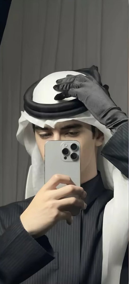 0jzu9q's tweet photo. السلام عليكم حبيبي شلونك عمري https://t.co/tz8HV9pAMY