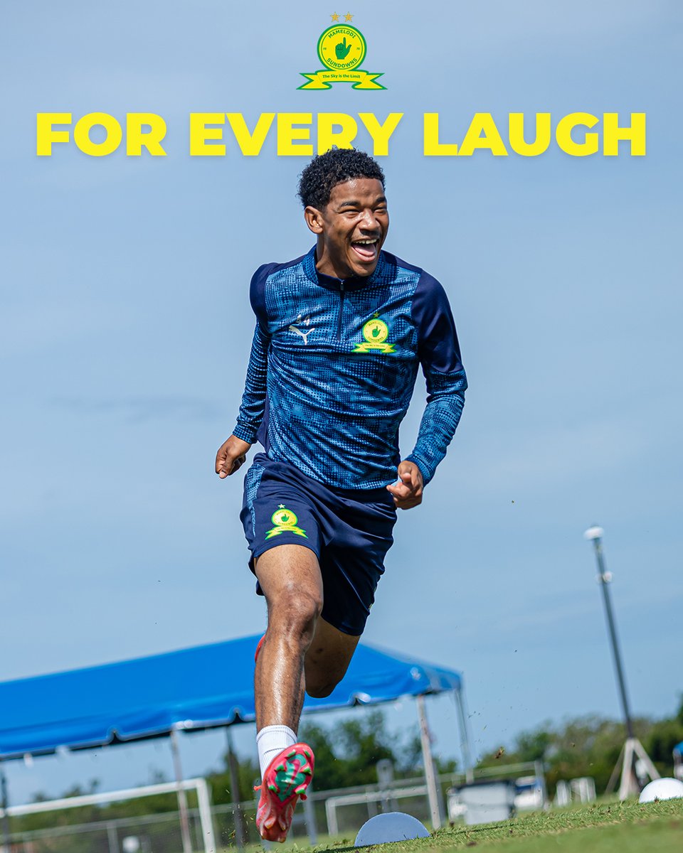 Masandawana's tweet photo. 𝙏𝙃𝘼𝙉𝙆 𝙔𝙊𝙐, 𝙅𝘼𝙔𝘿𝙀𝙉 𝘼𝘿𝘼𝙈𝙎 💛
You will forever remain in our hearts.

#Sundowns #RIPJayden https://t.co/nr9JDh4Ant