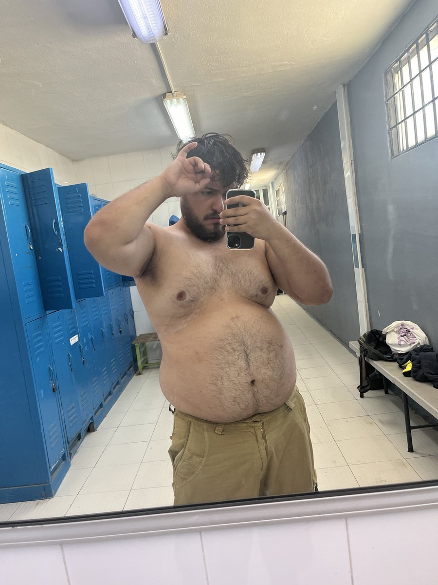 Chaithepanda's tweet photo. It's getting hot in here, and I’m not just talking about the weather😮‍💨😮‍💨😮‍💨 https://t.co/YINrydcLcM
