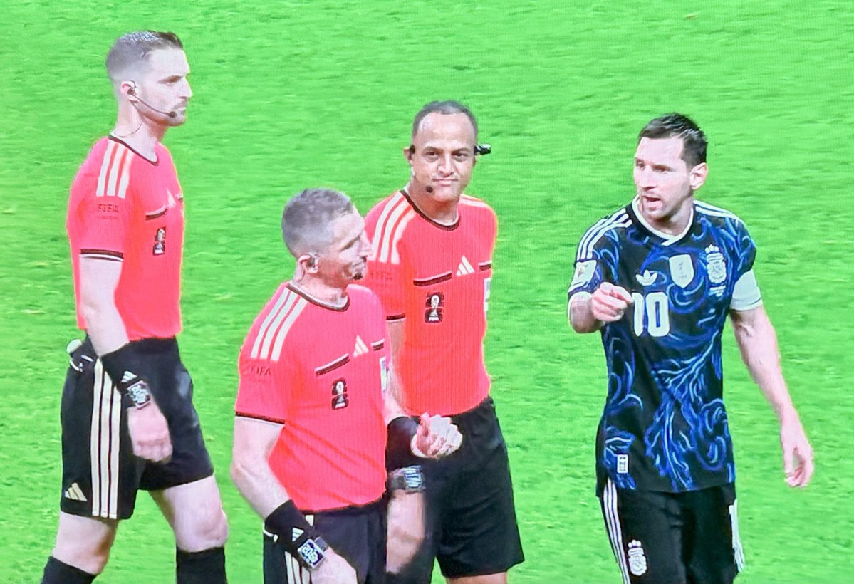 TrollFootball's tweet photo. “Stick to the script or I will tell Daddy Infantino” https://t.co/OzVnXNZFi5