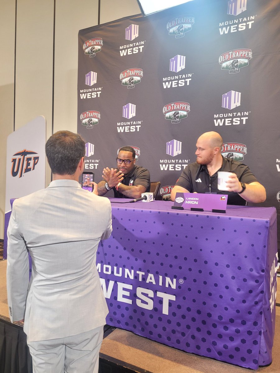 NIUAthletics's tweet photo. Media breakdown sessions are underway 🎤
#GoHuskies #BuiltBold https://t.co/iGnAXG0USG