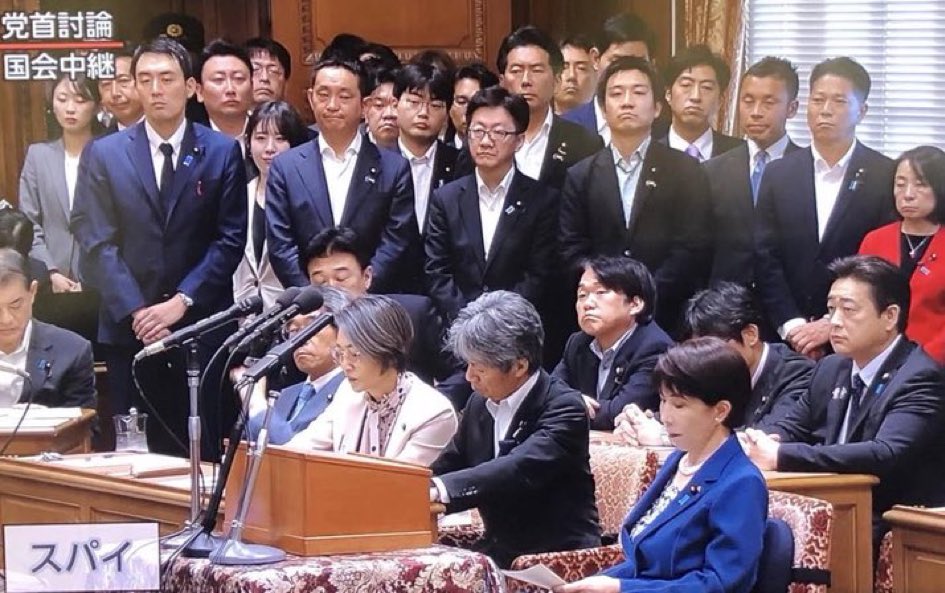KO_SLANG's tweet photo. マジで気持ち悪いなこいつら。バカが自民党になんか投票するからこんな悪夢みたいなことが起きるんだよ。しかも悪夢じゃなくて現実だぞこれ。 https://t.co/qss2xb1mx9