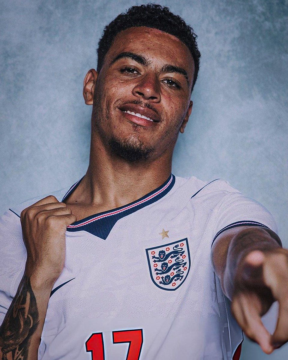 AVFCStatto's tweet photo. BREAKING: Morgan Rogers is set to 𝐒𝐓𝐀𝐑𝐓 on the right for England in tonight against Argentina per @David_Ornstein‼️

#avfc https://t.co/B2Fl24el9m