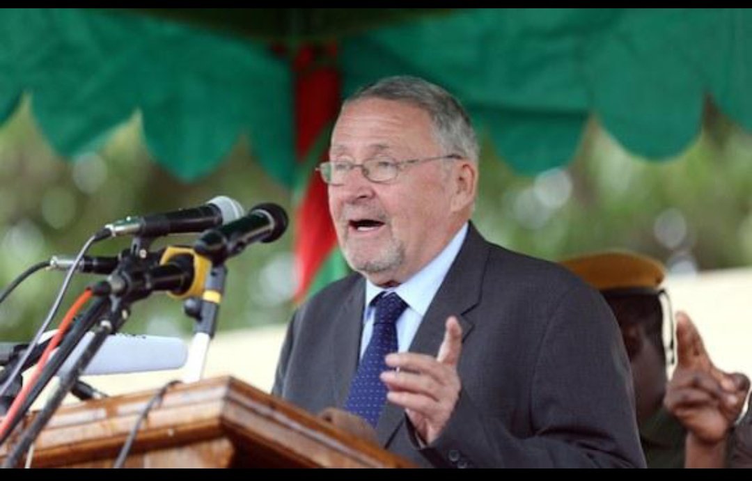 phiri_temb83058's tweet photo. Former Zambian Vice President Dr. Guy Scott has passed away at the age of 82. The Government has announced that he will be accorded a State Funeral in recognition of his national service. 🕊️🇿🇲
#Zambia #GuyScott #StateFuneral https://t.co/mTmNe83hAO