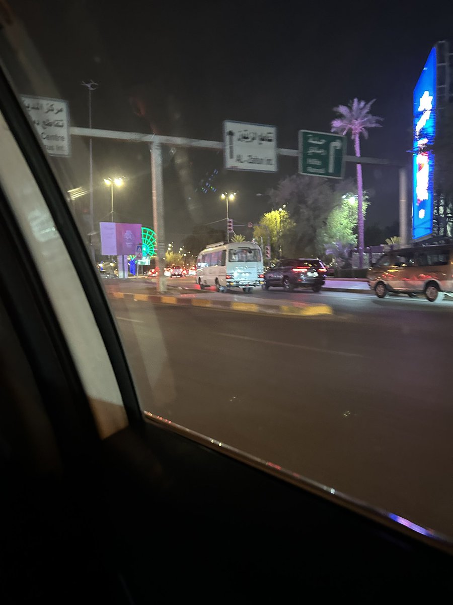 haj925's tweet photo. المدينة تنام… والجمال يبقى مستيقظًا✨🤍 https://t.co/zliEMrGJ2F