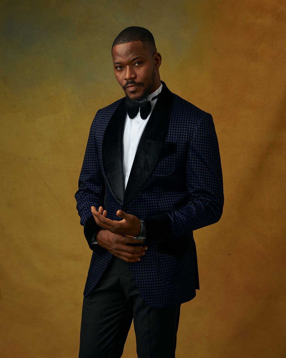 AMA_Lagos's tweet photo. AMA Xclusive Blue Velvet Shawl Lapel Tuxedo

A blue velvet tuxedo finished with a black velvet shawl lapel, patch pockets, and band cuffs for a bold yet polished look. 

Perfect for black-tie weddings, engagement receptions, award nights, and gala dinners. 

#AMALagos #Bespoke https://t.co/GT7OG8GwxB