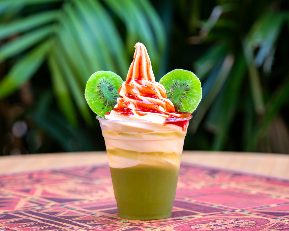 DisneyParks's tweet photo. Swirl into something new 🍍 Our latest DOLE Whip creations have arrived just in time for #DOLEWhipDay and the celebration of Disney & Dole: 50 Years. One Iconic Pair! 
 
📍 Disneyland Resort
 
🌺 Hoa Aloha Float - DOLE Whip pineapple with cucumber-lime agua fresca, chamoy, and candied kiwi (Tropical Hideaway - available starting 7/16)
