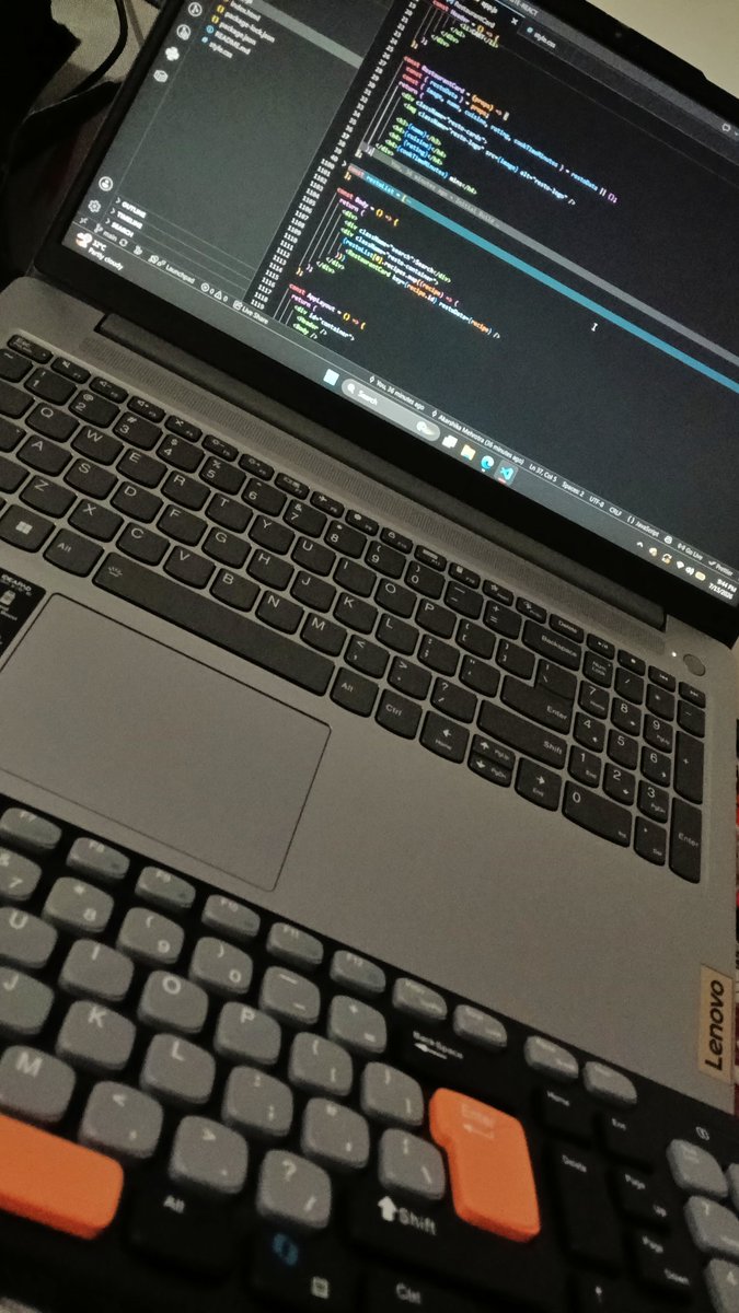 AkarshikaM00612's tweet photo. #Day49ofLearning π
Built a dummy food website to revise React practically.
β
Practiced working with props.
β
Understood importance of map() for rendering dynamic UI.
β
Improved my thought process for building websites.
β
Strengthened my React fundamentals through coding. https://t.co/lMi5HN5NQ6