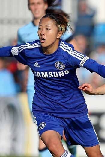 stamford_bridge's tweet photo. Happy birthday to former #ChelseaFCW player Yūki Nagasato
Yūki made 25 first-team appearances for #CFCW, scoring 7 between 2013-14
See her profile here: https://t.co/hCTkhQ4JLM
#CFCHeritage #OTD #OnThisDay https://t.co/juzZaY5y1o