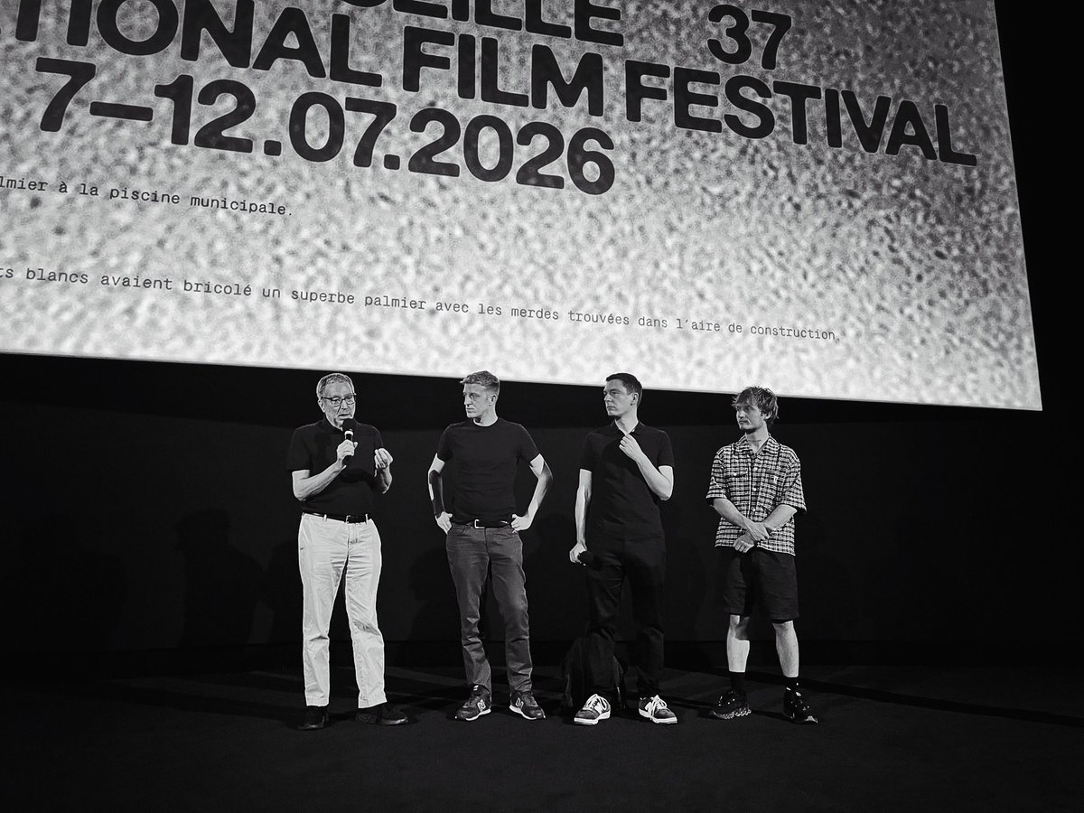 leolovp's tweet photo. Présentation de mon film LA CONSCIENCE POLITIQUE au FID avec mes chers amis Geoffroy de Lagasnerie, Didier Eribon et Edouard Louis. 

Bientôt au cinéma. https://t.co/hnRnxQImUj