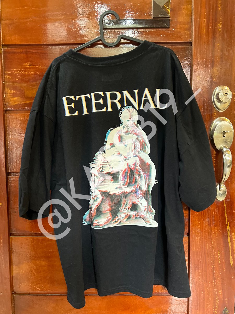 KASSB19_'s tweet photo. WTS | LFB | FOR SALE ON HAND

superiorson ETERNAL design 1 shirt for ₱2,000 

— never been used
— badly need funds for graduation
— no pouch inlcuded
— ordered it last Dec 2021

🏷️ forsale wts lfb superiorson FELIP ken sb19 official sps https://t.co/TXEdSEvvKL