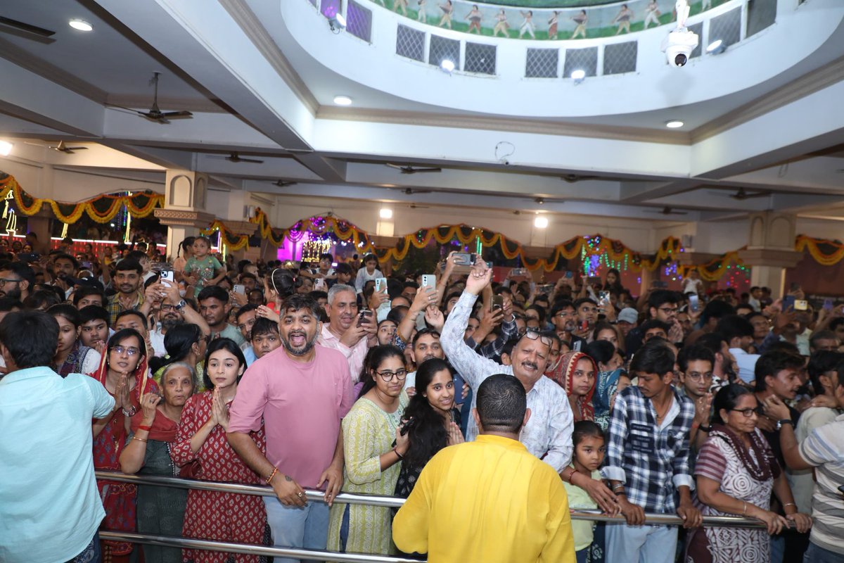 ChaudhryShankar's tweet photo. आज अहमदाबाद स्थित श्री जगन्नाथ मंदिर में संध्या आरती में सहभागी होकर प्रभु श्री जगन्नाथ जी के पावन दर्शन किए और सर्वमंगल की प्रार्थना की। https://t.co/KO7aSpNJqS