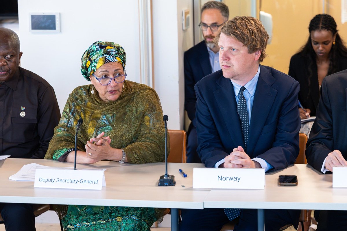 NorwayUN's tweet photo. Today 🇳🇴 with 🇧🇷🇪🇸&amp;🇿🇦 hosted a discussion on the International Panel on Inequality.

#Inequality is a defining challenge of our time. 
The Panel offers a way to strengthen our capacity to address inequality.

We thank @AminaJMohammed for her contributions &amp; 🇿🇦 for leading the way https://t.co/tB5rc61PrM
