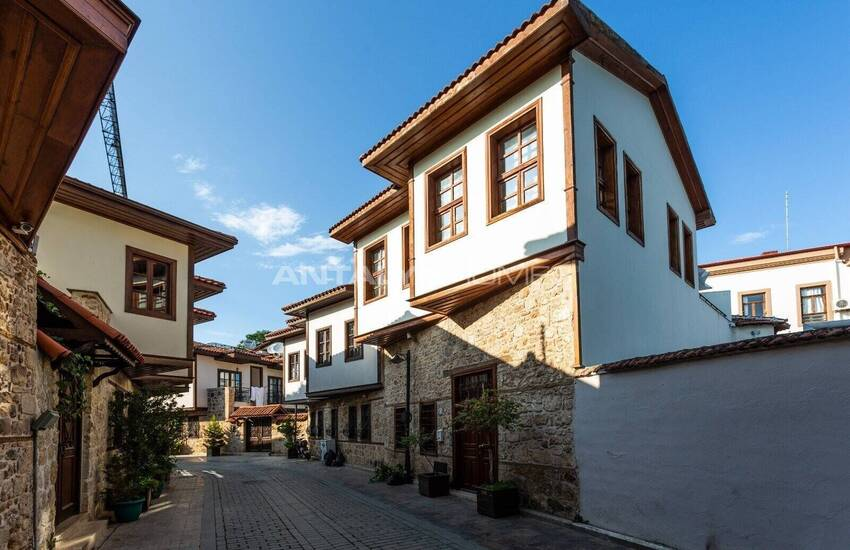 empty54e's tweet photo. @hapaaura2 şu mimariden nasıl vazgeçtik https://t.co/XXbzvi6tvD