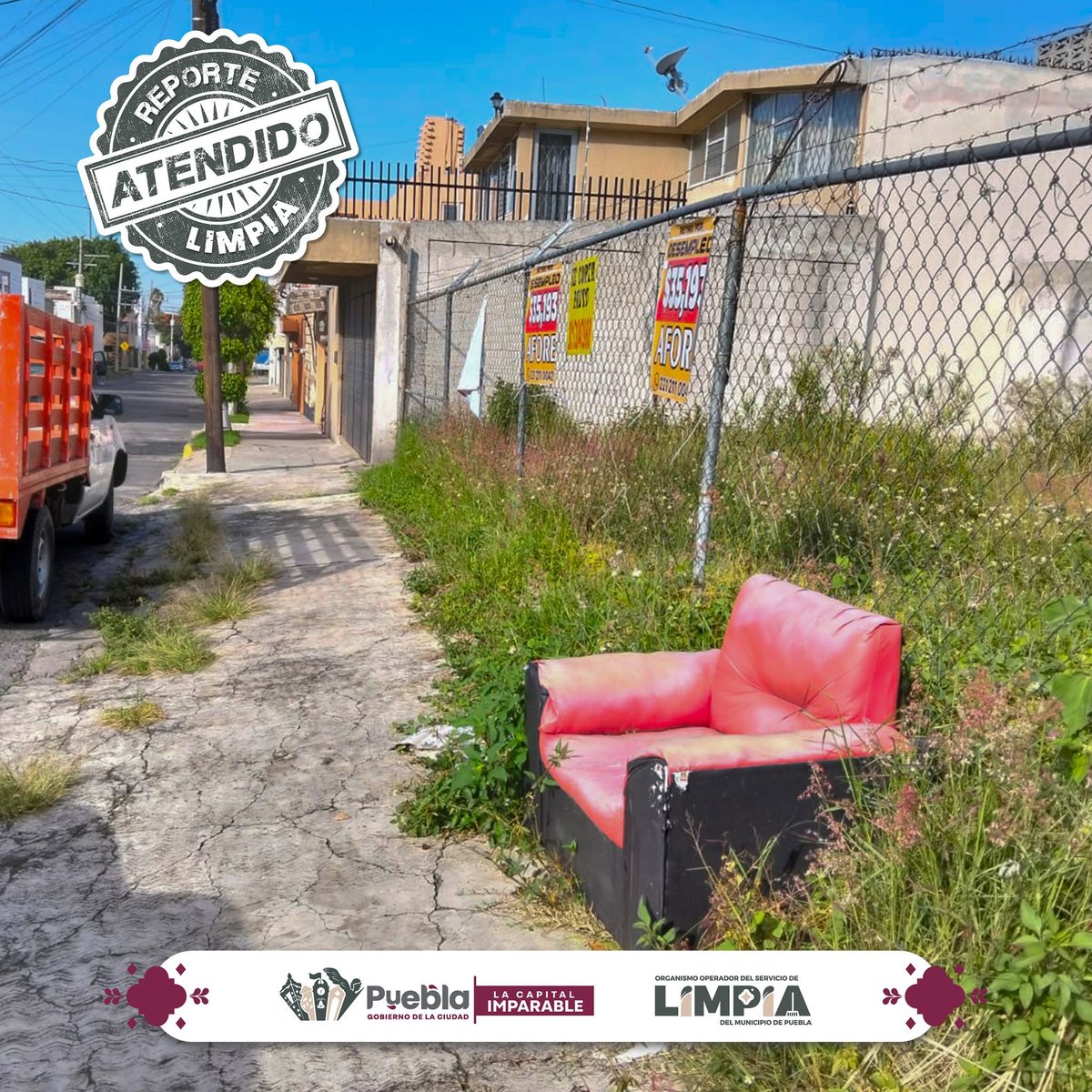 PoderNoticiaPue's tweet photo. 🚛 #Entérate || Personal de @LimpiaPue acudió a la 7 Sur y 49 Poniente para realizar el retiro de un sillón abandonado, dejando la zona libre de residuos.
@PueblaAyto @pepechedrauimx
#PoderNoticia #DondeTuVozSeEscucha https://t.co/nR8Up1UJ0S