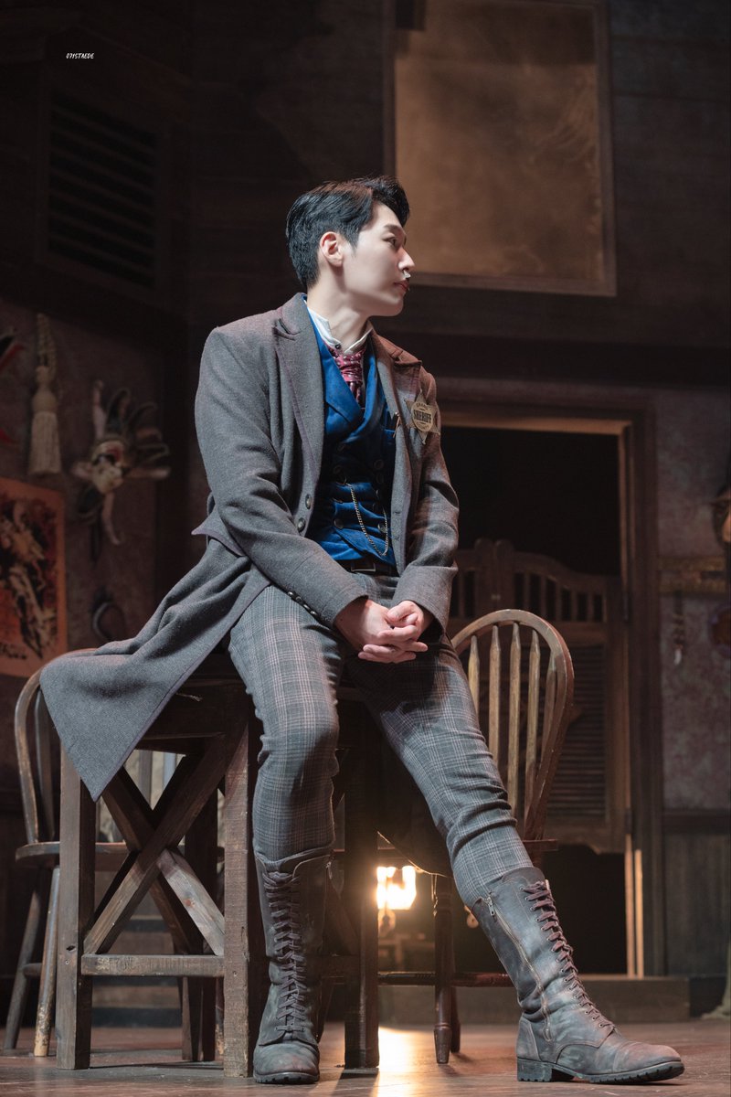TD_zzik's tweet photo. 260715 웨스턴 스토리
- 버드해리송

와이어트 어프 #김도빈 https://t.co/f5bS6ScxNq