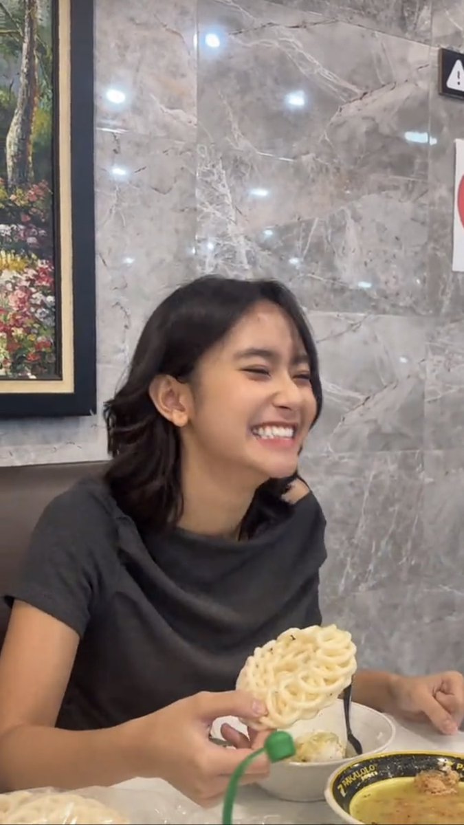MngFerry's tweet photo. Terlalu manis wanita satu ini🫠🫠 https://t.co/xua3T88OUv