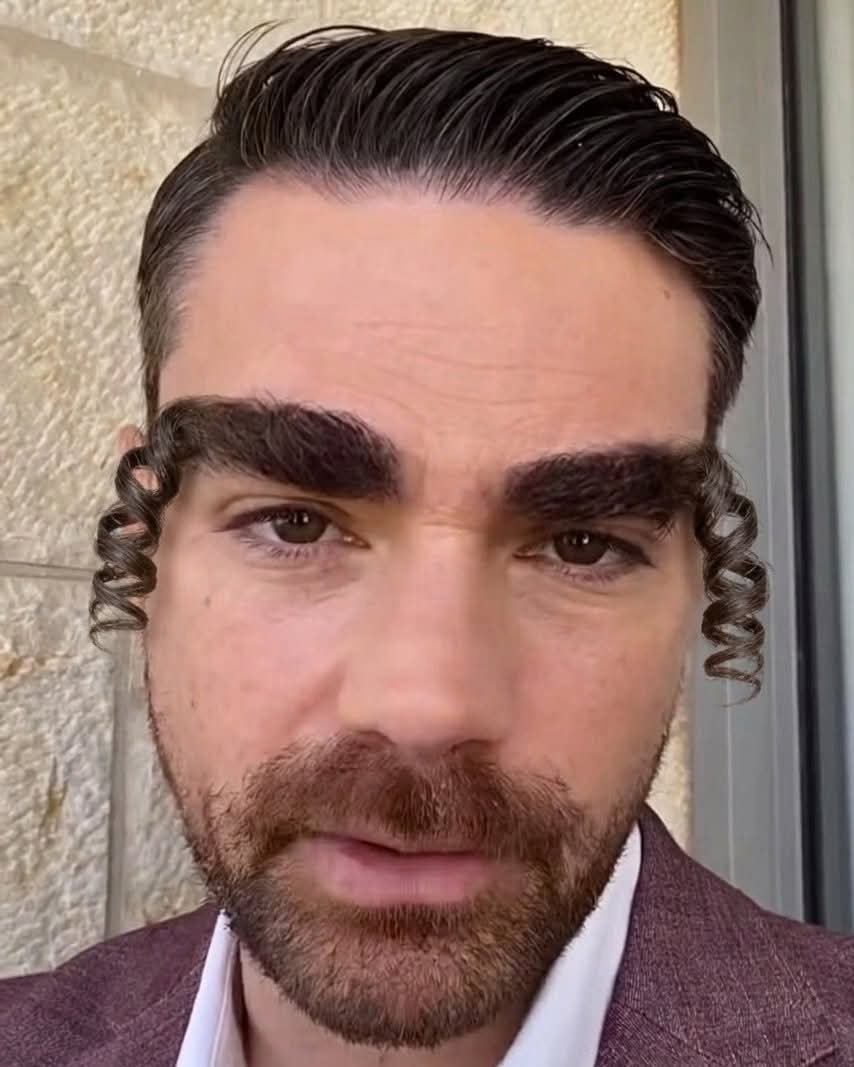Wvrmblut's tweet photo. Everytime Ben Shapiro posts about Candace Owens his eyebrows grow another ring. https://t.co/GRklDCTkQ5