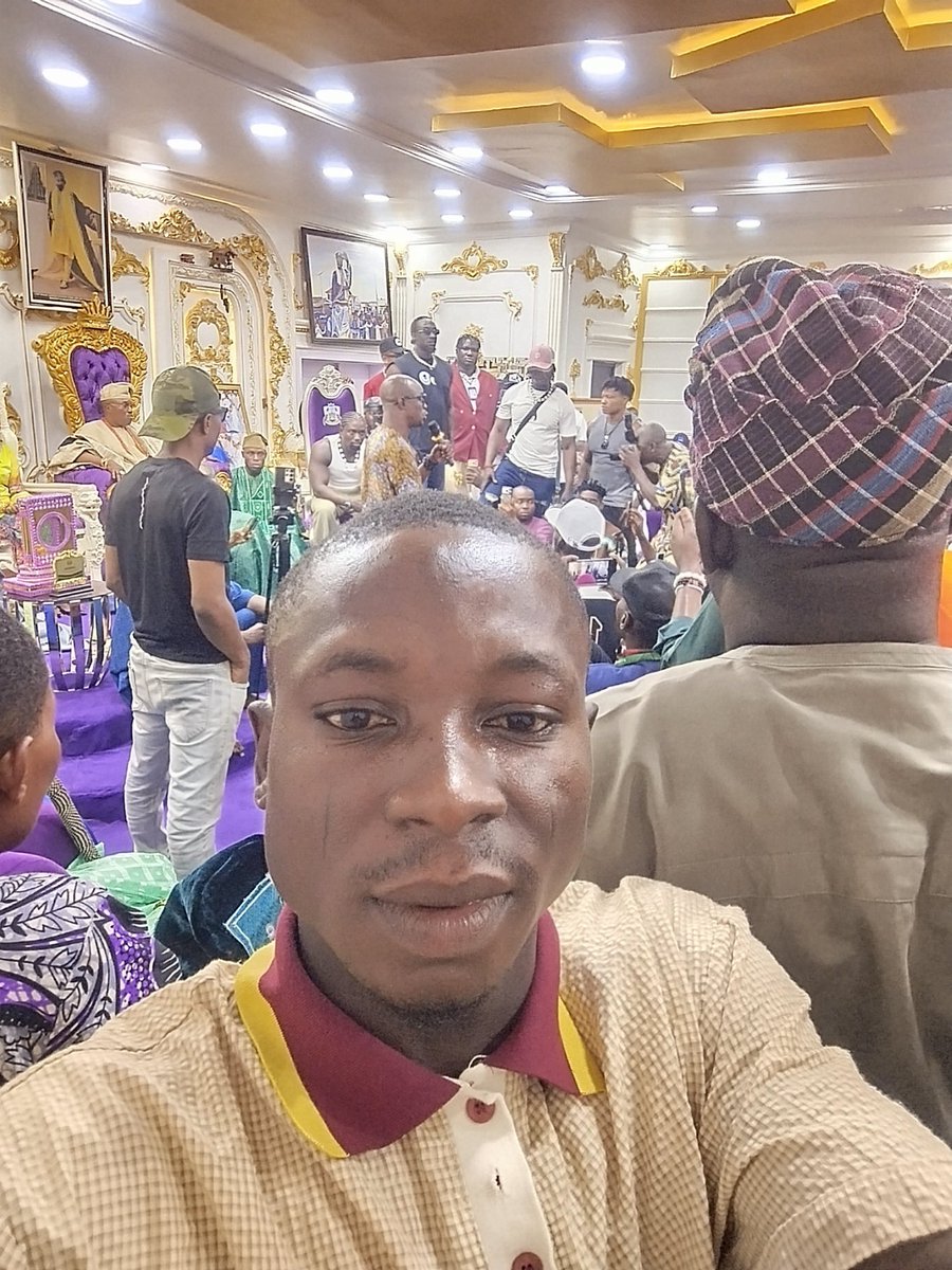 dwisez940's tweet photo. Sincerely appreciate the coming of The Ratel  President of the Ratel Movement, VDM @verydakmann_ to osun state and IWO and to be precise currently delivering a speech on the National issues of security and many mores
Nd also we need ur support for the that need kidney transplant. https://t.co/Q2vwsYHnFc