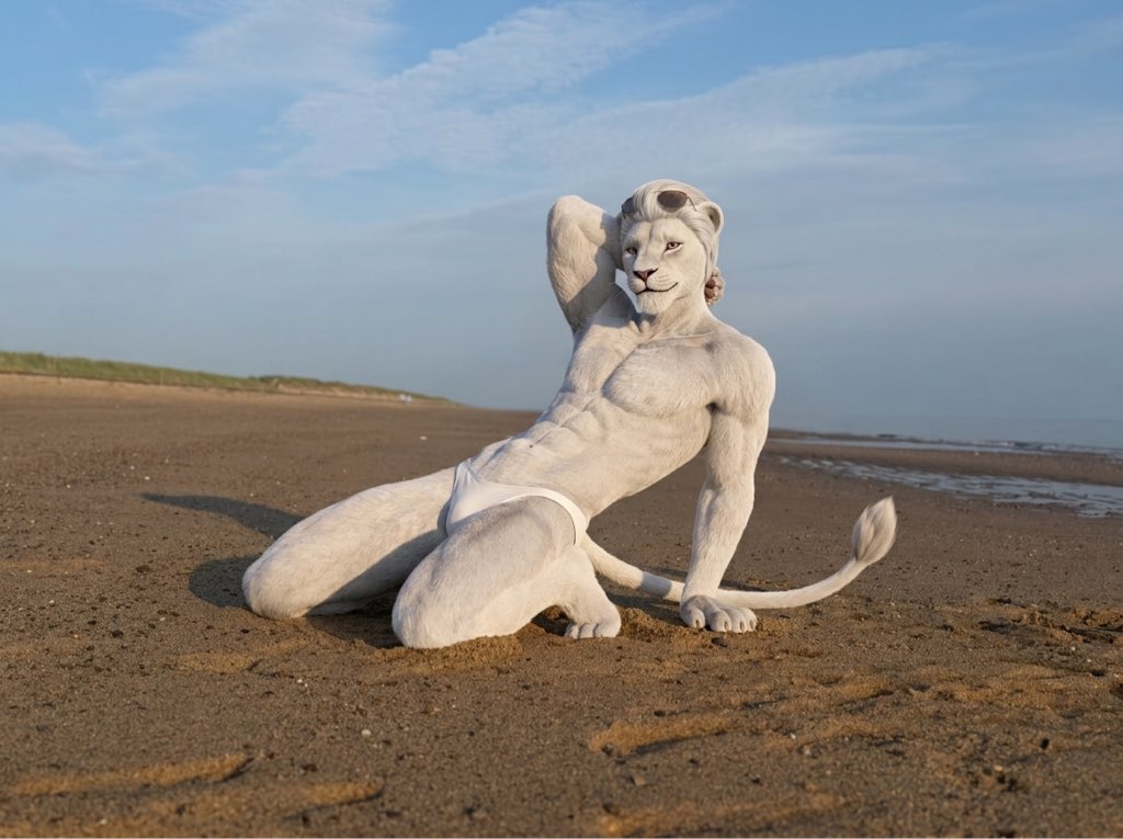 yansoto18's tweet photo. Yo🤍🌸

#Furry #FurryArt #FurryAI #AIArt #sfw #MuscleFurry #gay #muscle #lion https://t.co/JAtyzOEJMz