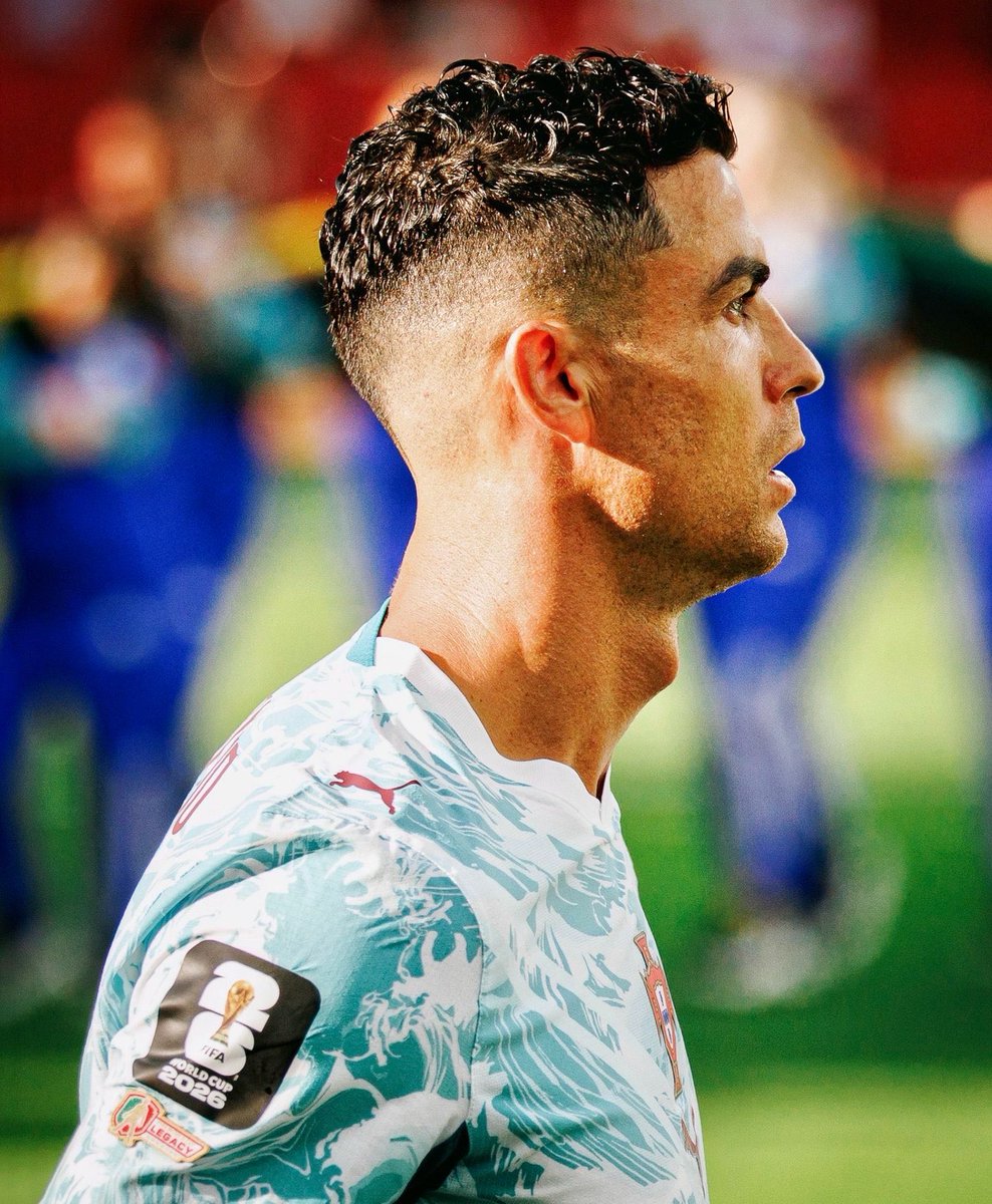 CRonaldoNews's tweet photo. 🌤️✨🇵🇹 https://t.co/uH4eQsFfWU