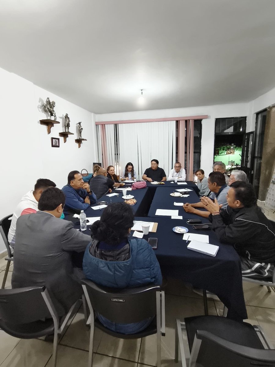 HegelCortes's tweet photo. Ayer nos reunimos en la #MNE con la convicción de que escuchar, dialogar y organizarnos es el camino para construir un mejor Coyoacán.
Gracias a quienes nos acompañaron y enriquecieron este encuentro con su participación. https://t.co/cYUXQiejQ2