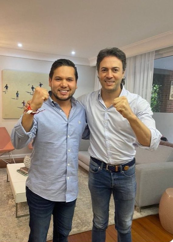 Emora1974's tweet photo. @CarlosCarrilloA Oiga está consiente de lo que dice?? https://t.co/ZCPqfv8PDx
