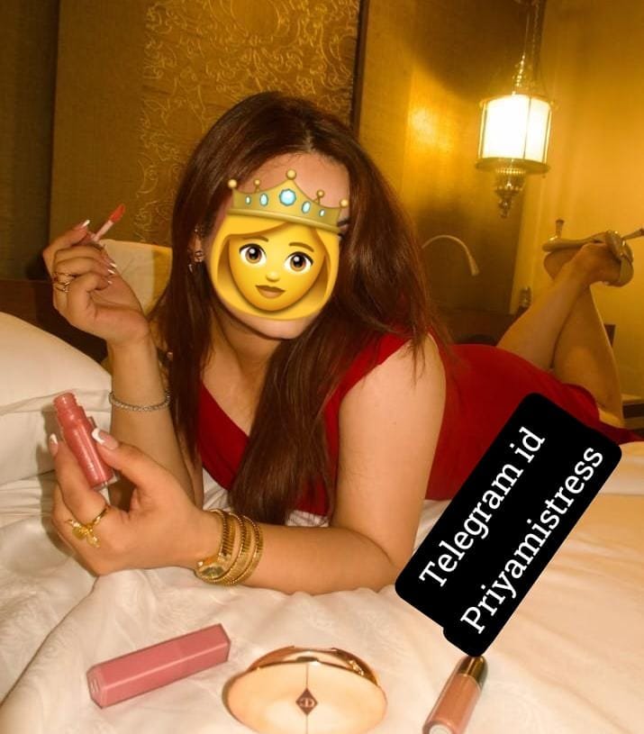 Priya_malkin's tweet photo. am priya mistress 
Come on my puppies slave 
Online session and real session available 
Telegram id 
Priyamistress https://t.co/XE2XDDJztA