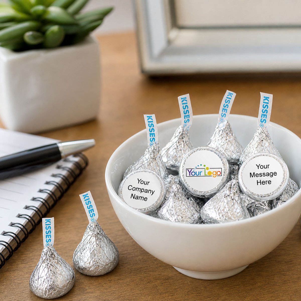 ARSimprints's tweet photo. Drive engagement with our impactful promo products. Get noticed! https://t.co/6YOLdbAnKX #CuttingBoards #Chocolates #CoolerBags #WaterBottles https://t.co/H8WCZBXTqj
