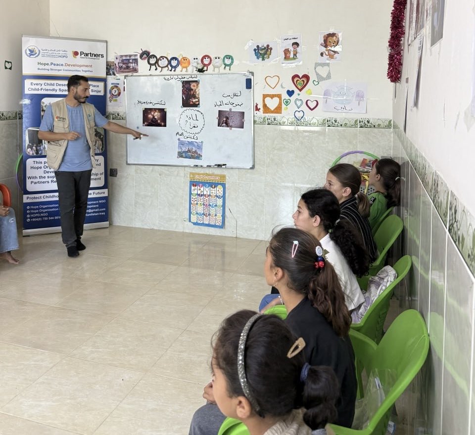 InhalationOf's tweet photo. Empowering minds. Inspiring futures. 💙
Another impactful learning session at the HOPD Child-Friendly Space in Hatin Complex, Sinjar, helping children build knowledge, confidence, and resilience for a brighter future.
 #ChildFriendlySpace #Sinjar #Education #ChildProtection #Hope https://t.co/Ol2nzlabJ2