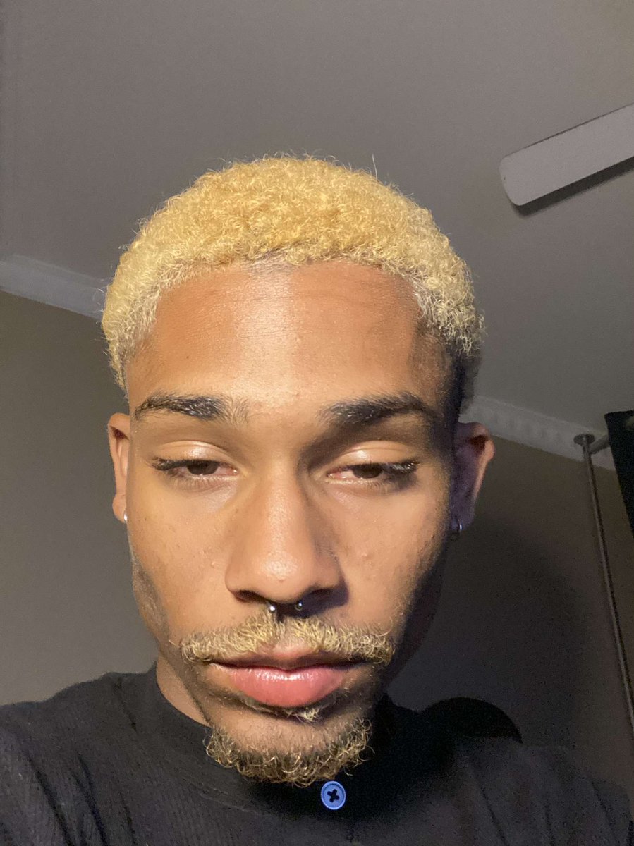 Blondie tweet media