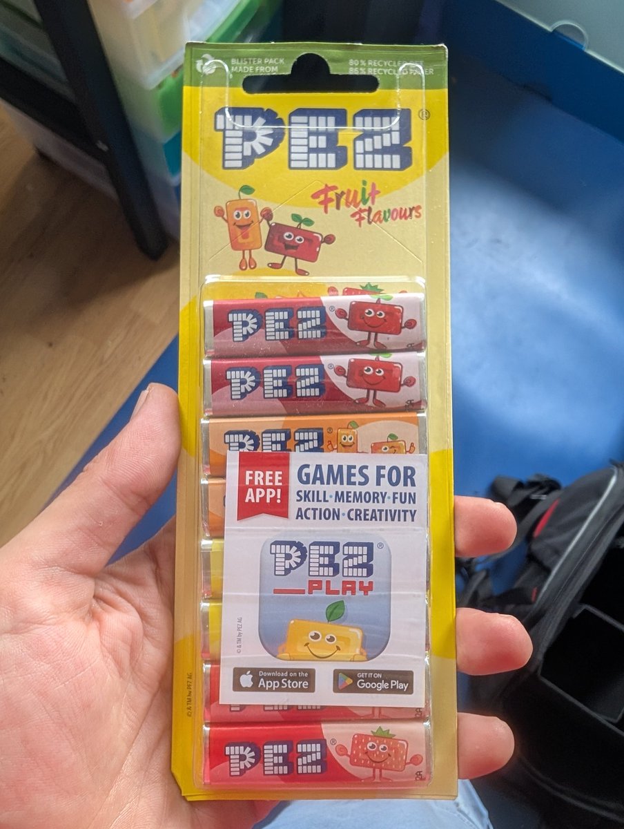 ITNinjaTurtle's tweet photo. I came, I saw, I refilled! 🍬 #pez https://t.co/j7hVxNi4jQ