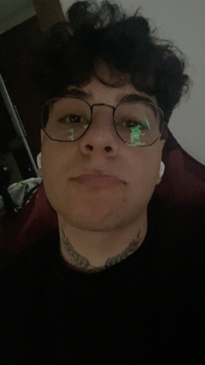 vito tweet media