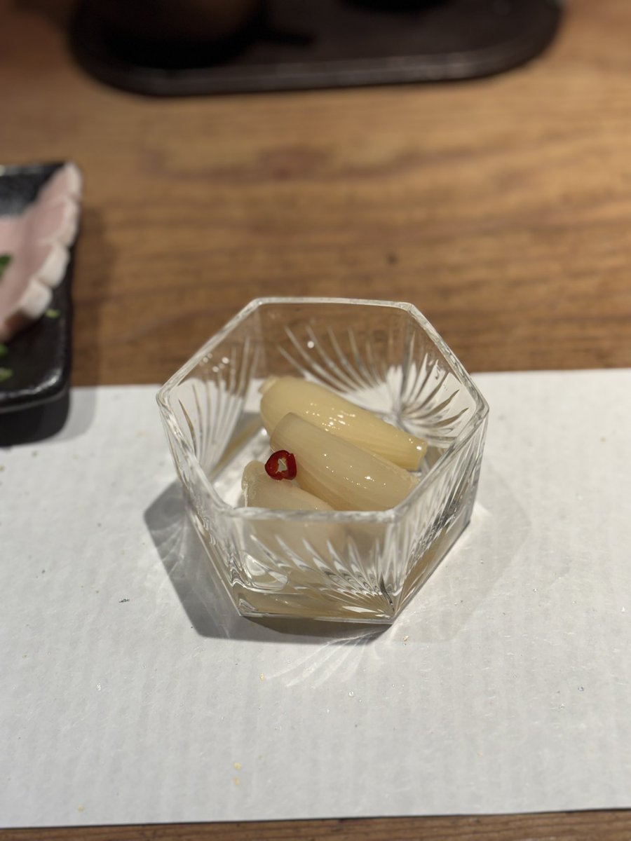 mensestedaisuki's tweet photo. 博多満喫Dayなので、当然2軒目にも

伺ったのは某海鮮居酒屋さん
お造りも自家製さつま揚げも良かったけど、
ここは「ゆず味噌漬け」がベラボーに最高！！

銀だら選んだけど、他のお魚や鶏肉も食べたくなりました！！

またここは行くぜ https://t.co/NpHHX9ewx7