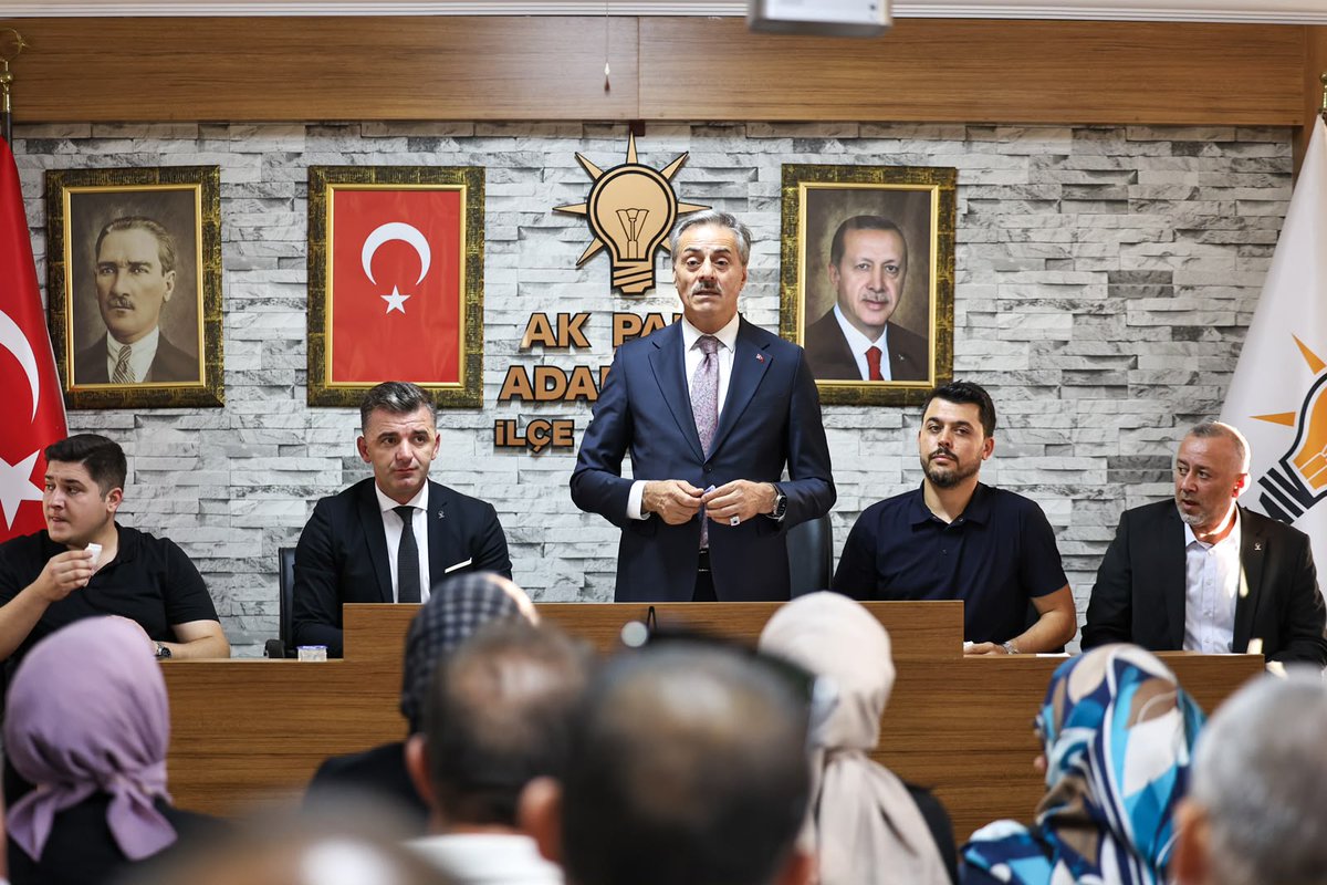 sbYusufAlemdar's tweet photo. AK Parti Adapazarı İlçe Başkanlığımızda kıymetli dava arkadaşlarımızla bir araya geldik.
Toplantımızda, geçtiğimiz günlerde gerçekleşen NATO Zirvesinde dünyaya verdiğimiz güçlü mesajı ve 10. yılında 15 Temmuz Zaferinin bizim için önemini konuştuk.
Adapazarı İlçe Başkanımız Samet Çağlayan ve teşkilatımızın kıymetli yöneticilerine, üyelerine teşekkür ediyor, çalışmalarında başarılar diliyorum.