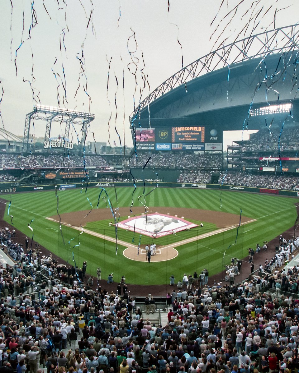 Mariners's tweet photo. On this date in 1999, our beautiful new home opened ☺️ https://t.co/TT3x2NehnE