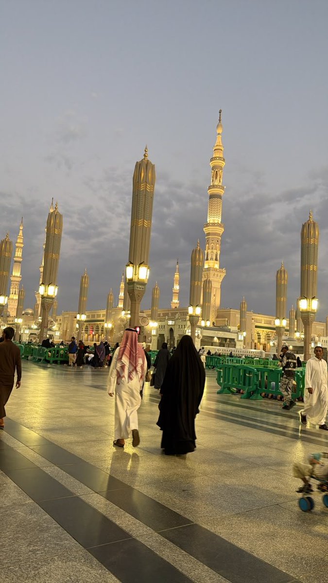 Marwa098_'s tweet photo. اراء عملائنا الكرام 
فندق وينر ان الخير المدينه المنوره🕌
مركزيه شمالية جهة مصليات النساء 
سعر خاص شهر يوليو💸
راسلنا واتساب عن طريق الرقم الموجود بالبايو اعلى الصفحه 📍
#المدينه_المنورة 
#كاس_العالم_٢٠٢٦ https://t.co/5HaeI7N2Na
