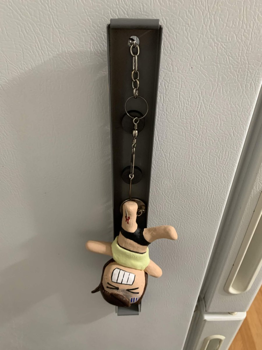 homuncuIus101's tweet photo. made a clay figure of nymphusband's oc https://t.co/ygtlOFh1z4