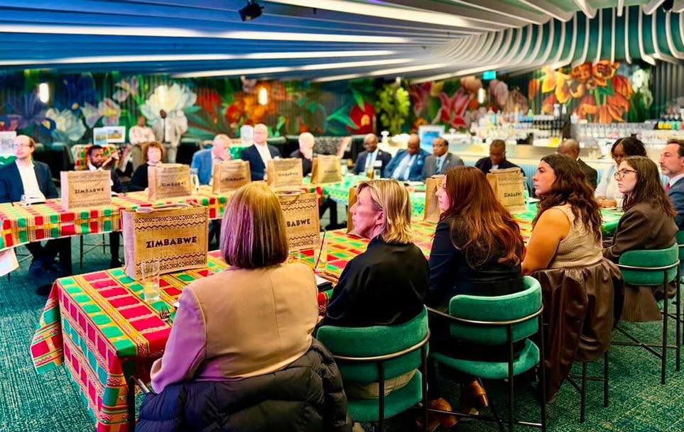 ZimTravelHub's tweet photo. Zimbabwe Woos Australian Travel Trade at Melbourne Tourism Roadshow 
https://t.co/1v0u6jMZrR 

@MOTHI_ZIMBABWE @ZtaUpdates @BarbaraRwodzi @ZimBho_Official @Zimparks https://t.co/lrDImcDxGC