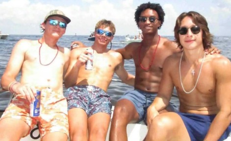 NatCon2022's tweet photo. The left-wing @NYPost has now absurdly published EIGHTEEN conspiratorial articles about an adult Black male who drowned. This is complete and utter desperation to manufacture Black grievance in the minds of the public.

7/15 - 1
7/14 - 2
7/13 - 1
7/12 - 0
7/11 - 1
7/10 -4
7/9 - 3
7/8 - 3
7/7 - 1
7/6 - 2