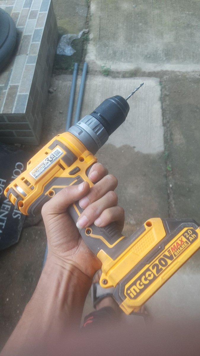 clintonLte's tweet photo. I collect Loan to purchase a drill machine i saw at cheap price 😒 https://t.co/zQnxTjPDRQ