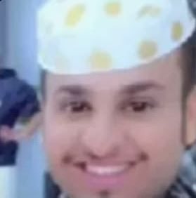chorrld's tweet photo. واكيتا وهو يقرا https://t.co/DnZNBkUJMU